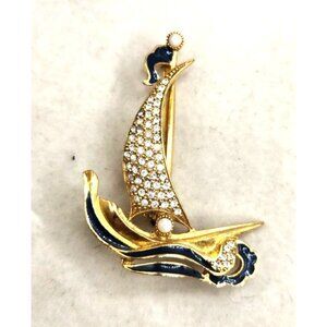 Vintage Gold Tone Sailboat Brooch With Rhinestones & Blue Enamel Accents